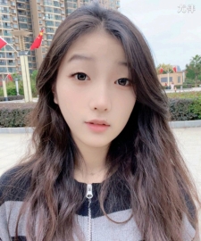 武汉旅行达人55尖叫女神照片