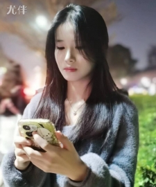 广州旅行达人爱笑的自己照片